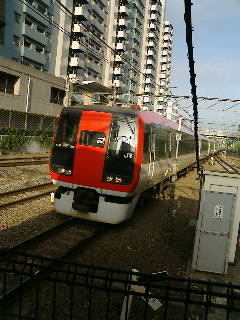 2005年05月08日の国分寺駅成田エクスプレス