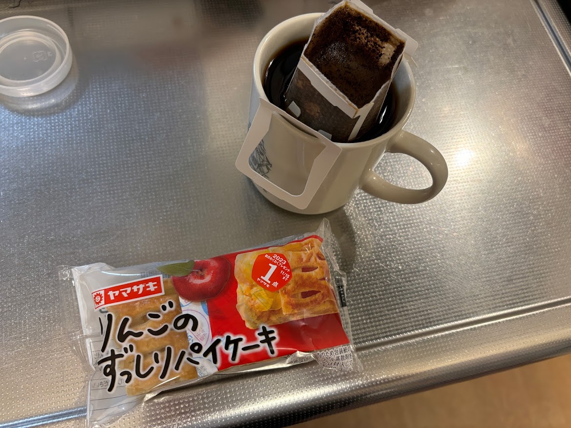 ヤマザキ りんごのずっしりパイケーキ