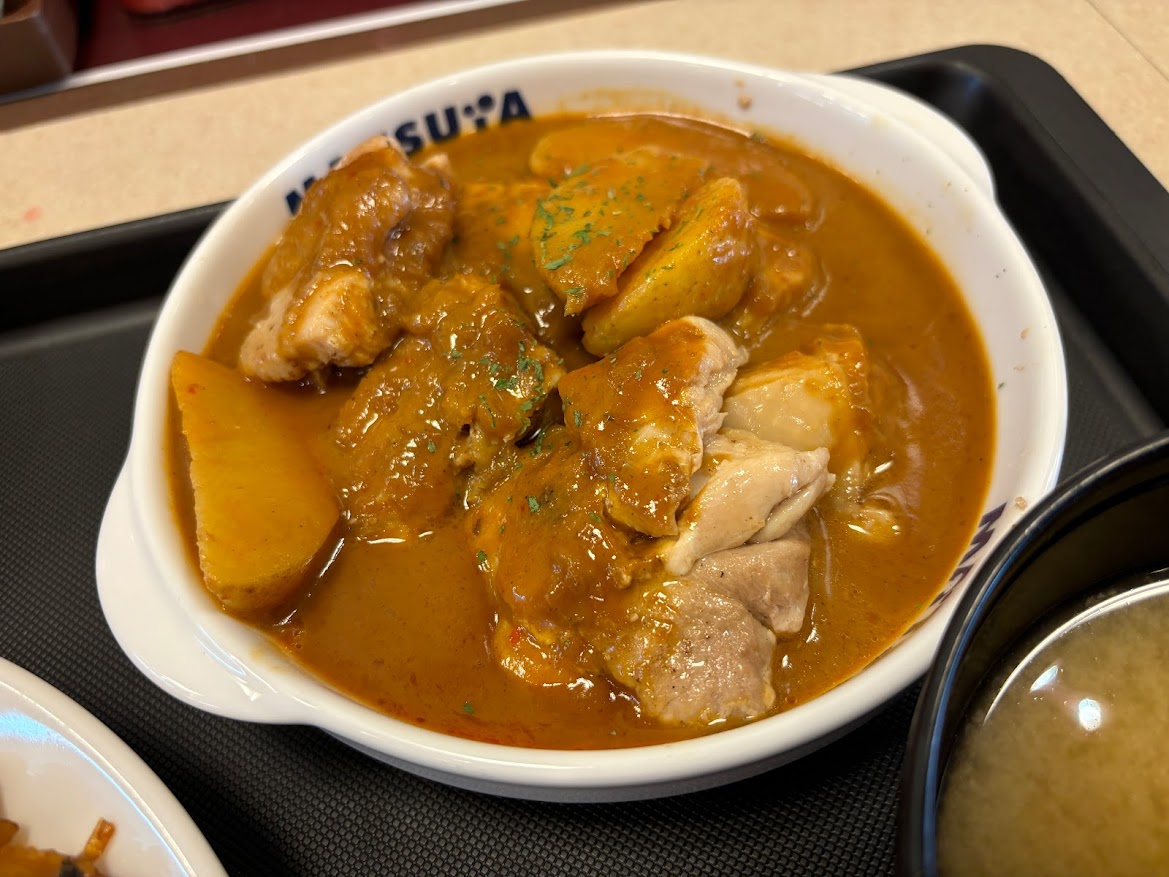 マッサマンカレー（並盛）2023