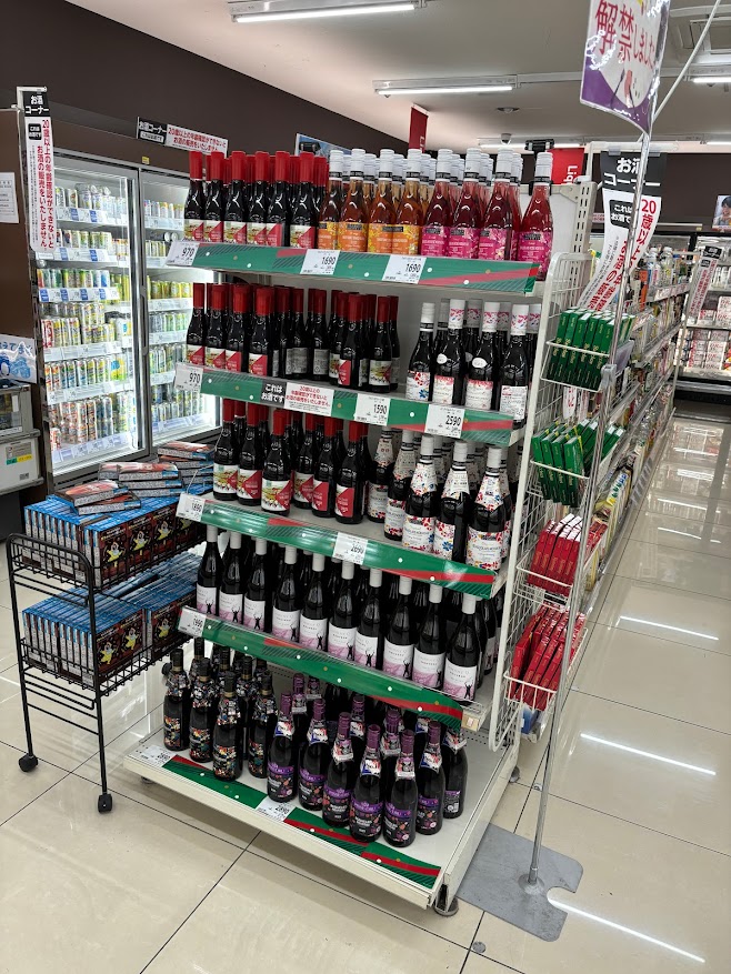 西友 花小金井店 ボジョレーヌーヴォー 新酒売り場2023