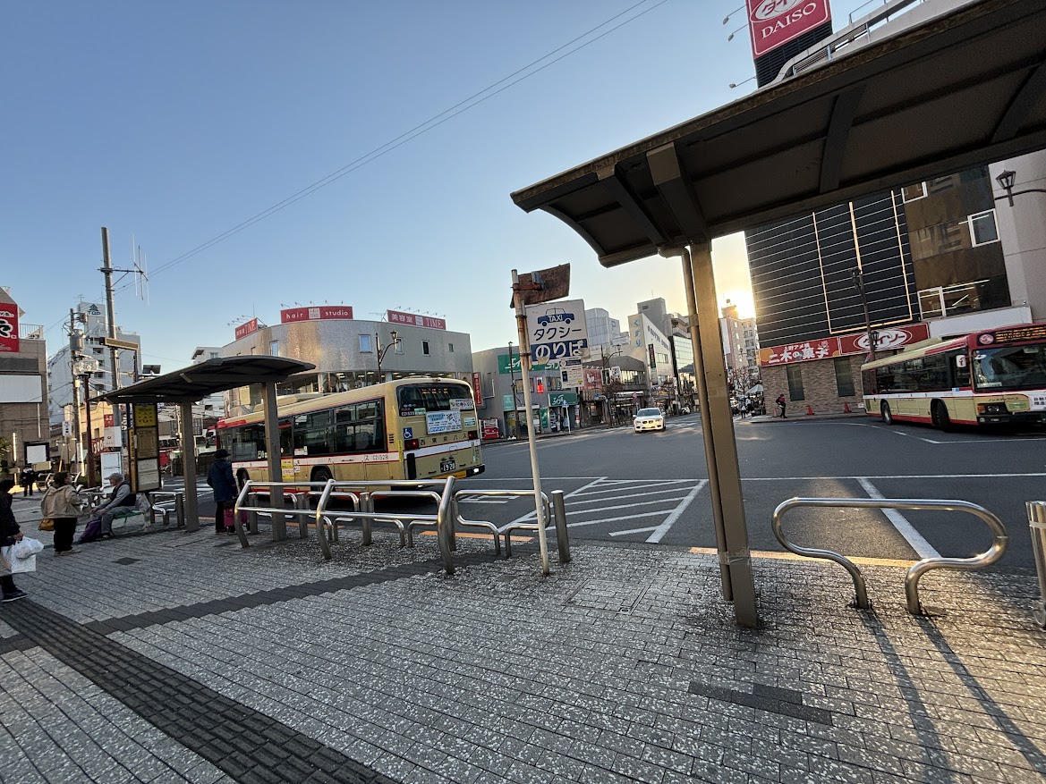 福生駅西口バスターミナル