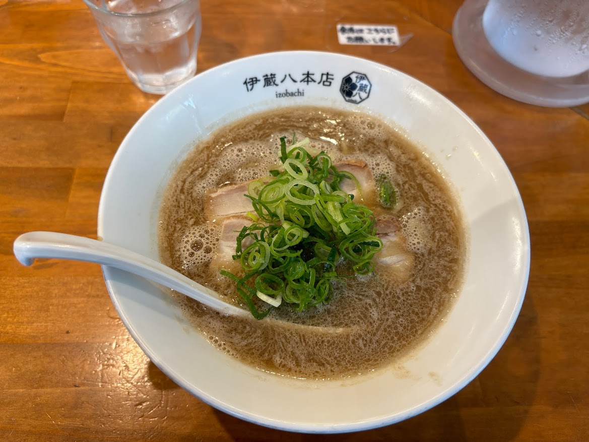 豚の濁りそば（豚にごりそば）