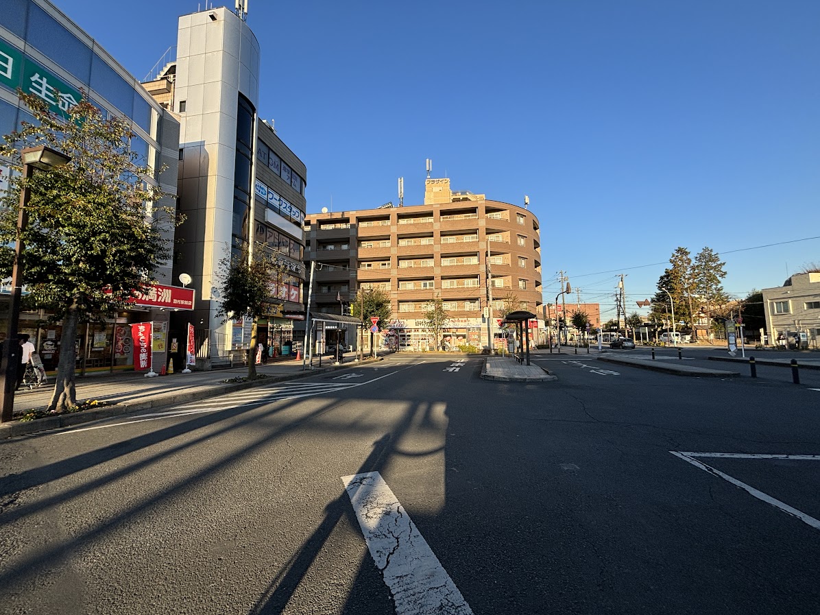 羽村駅前 東口