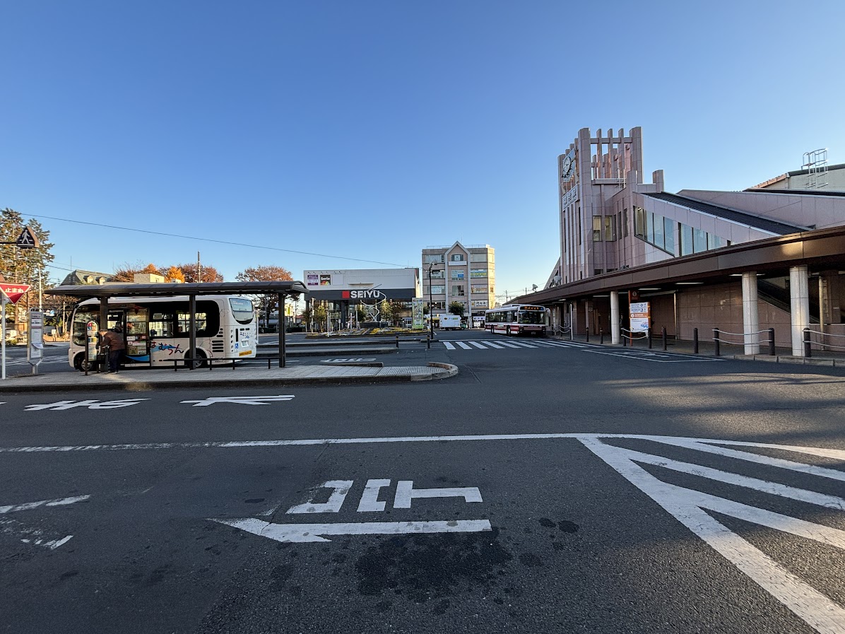 羽村駅前 東口