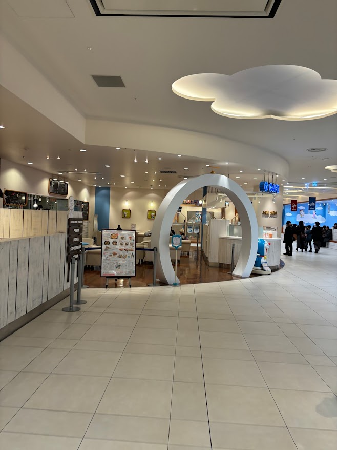 新千歳空港内のドラえもん わくわくスカイパークカフェ 店舗外観
