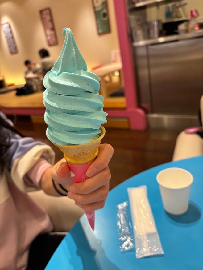 ソフトクリーム(ラムネ)