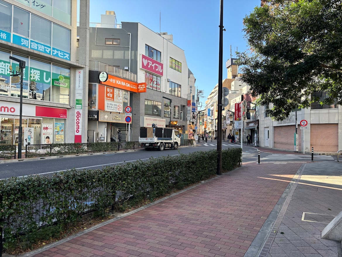 石神井公園駅南口駅前