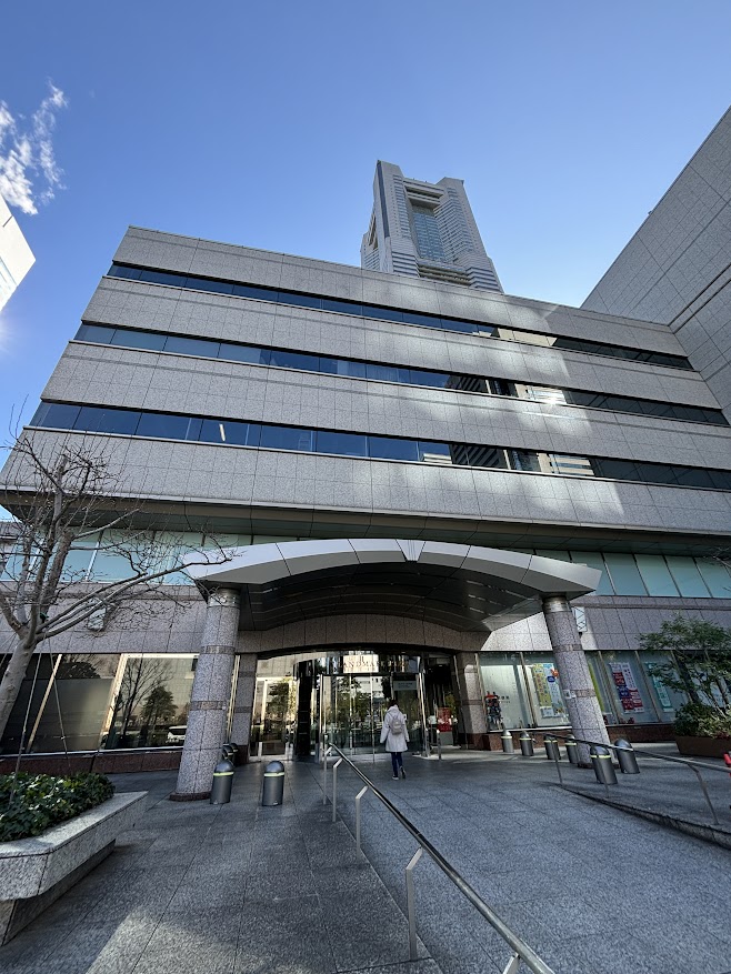 横浜ランドマークタワー