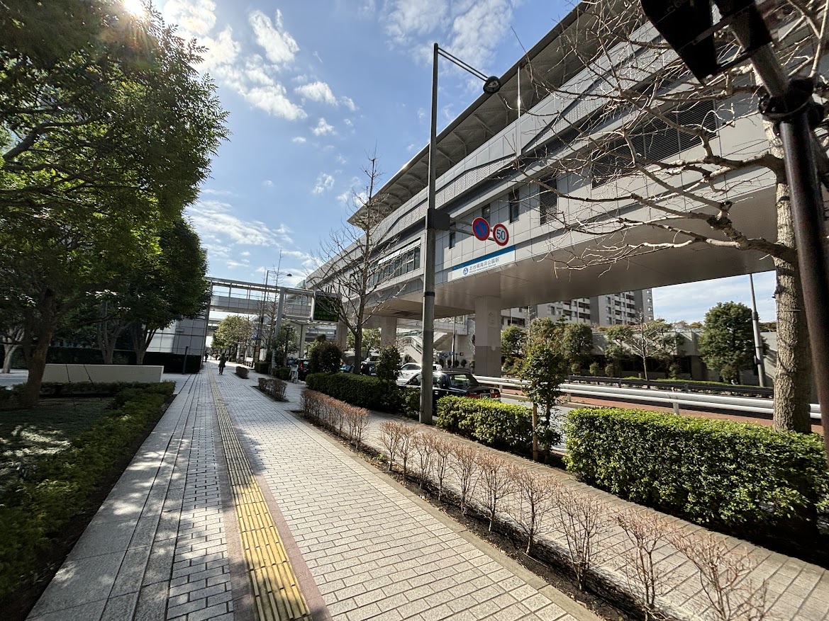 お台場海浜公園駅