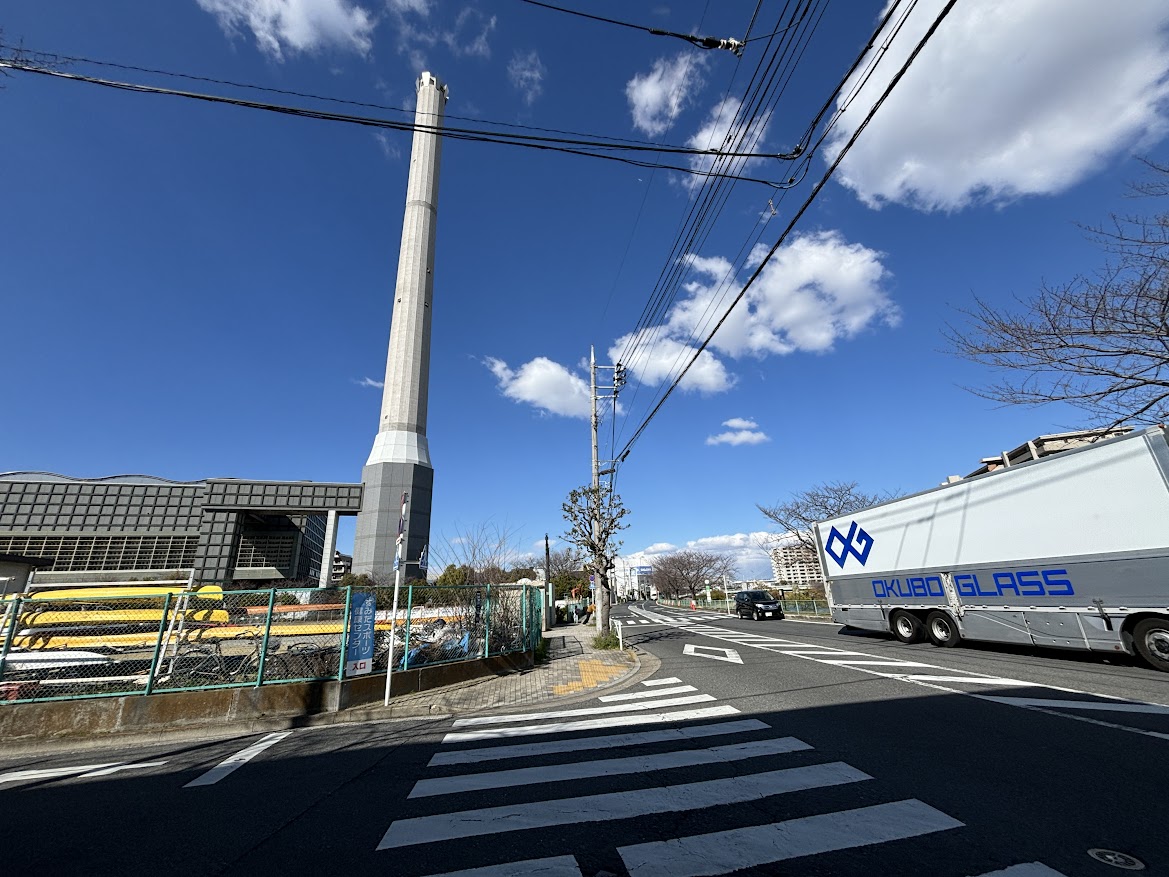 墨田清掃工場と旧中川