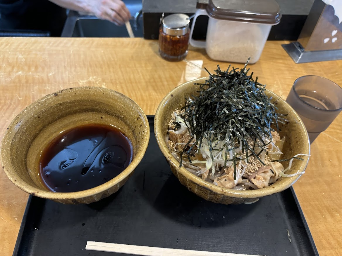 ポーク肉そば（中盛）
