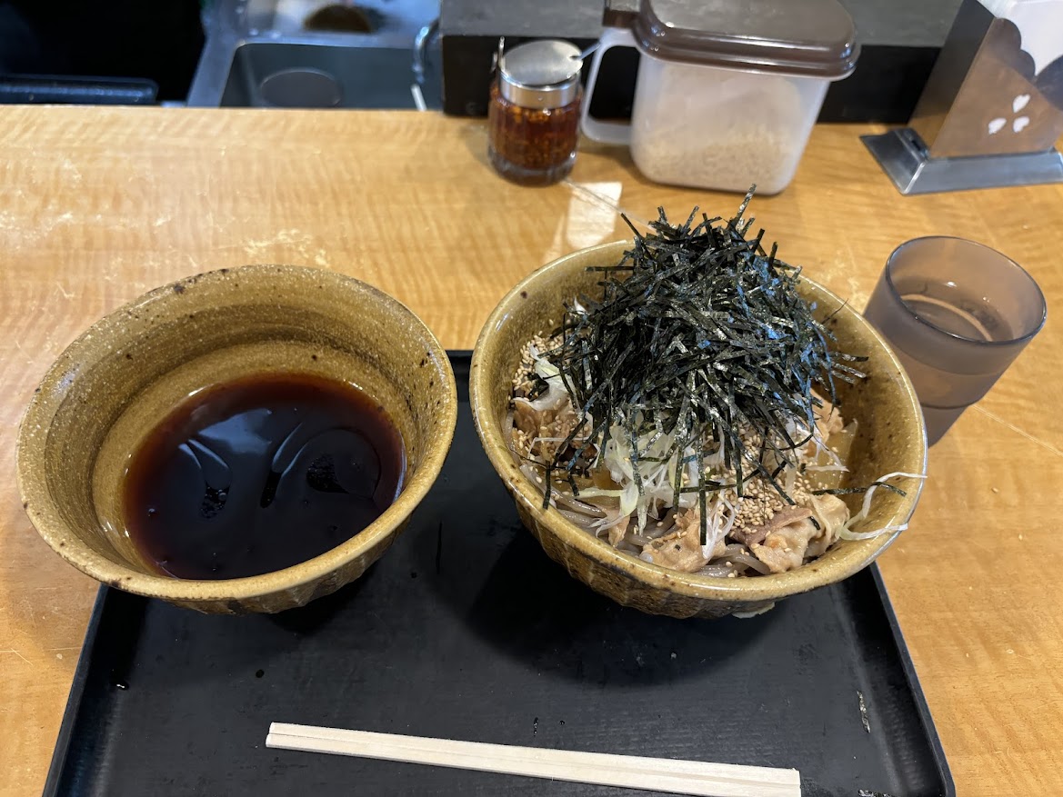 ポーク肉そば（中盛）