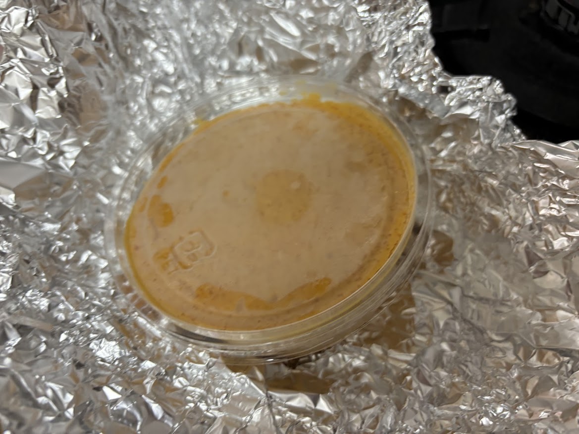 スパゲティ専門店ダンで買ってきたおみやげセット（たらこウニスパゲティ）のソース（冷凍）