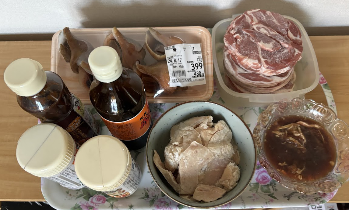 猿払産青ツブ貝、ラム肉、塩ホルモン、味付きジンギスカン、宮城県産牡蠣等