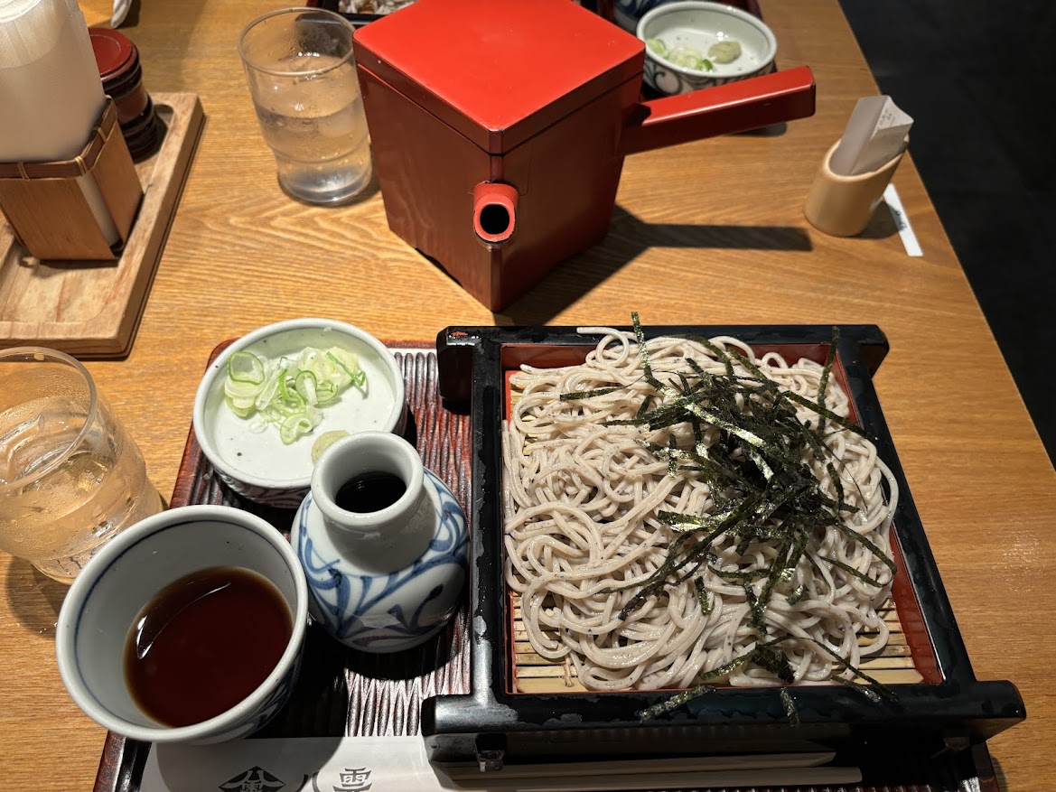 ごまそば処 八雲 地下街オーロラタウン店 ざるそば（ごまそば）と蕎麦湯