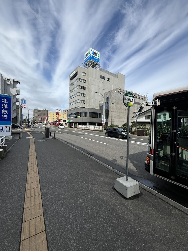 地下鉄栄町駅バス停