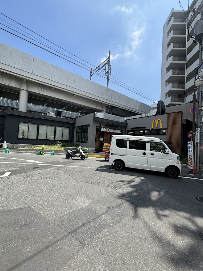 マクドナルド エキア竹ノ塚店 店舗外観