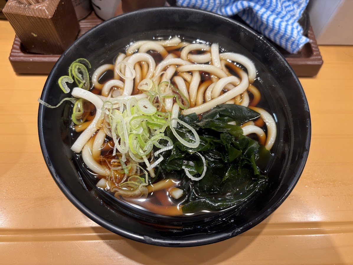 名代 富士そば 秋葉原店でかけうどん
