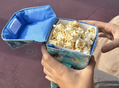 東京ディズニーシーでポップコーン（バター醤油）