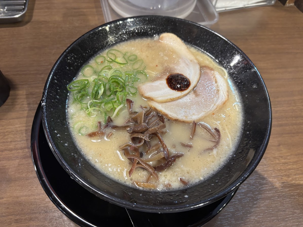 お客様感謝祭！！（10月22日〜24日）とんこつラーメン【通常880円が600円】