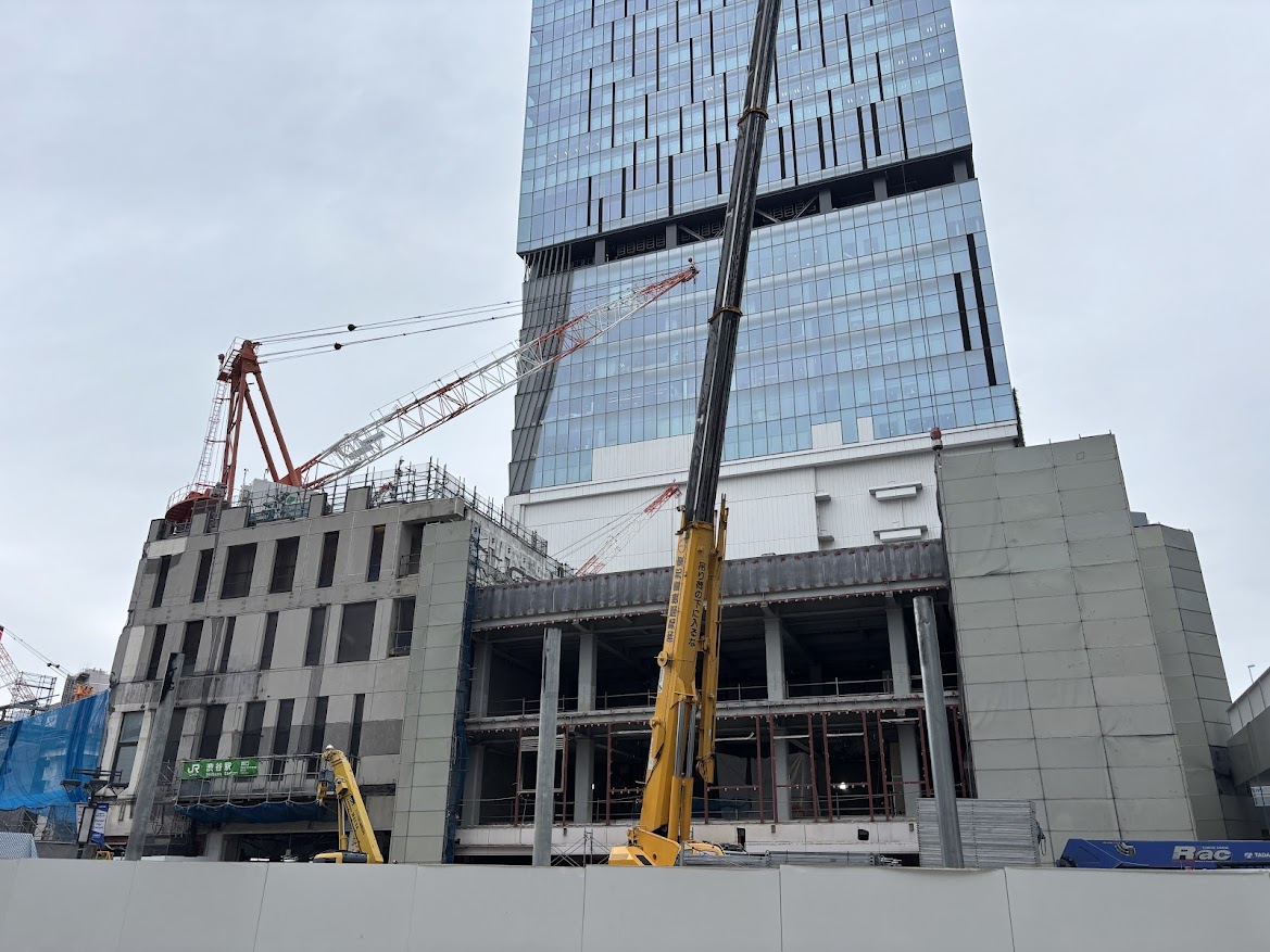 渋谷駅南口前の工事中の風景
