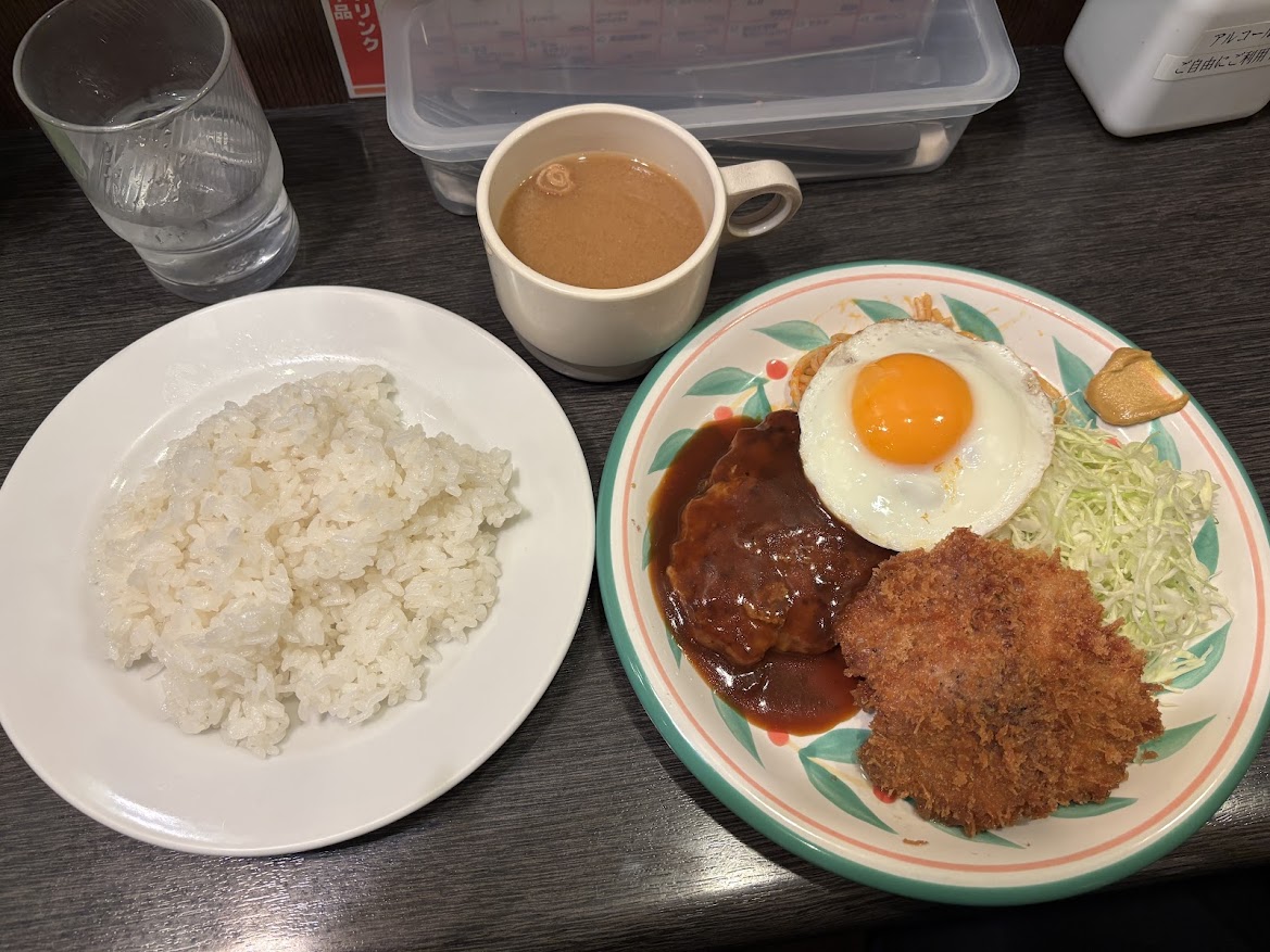 本日の日替わりサービスランチ 36B 目玉ハンバーグヒレカツ定食（ライス、味噌汁付）