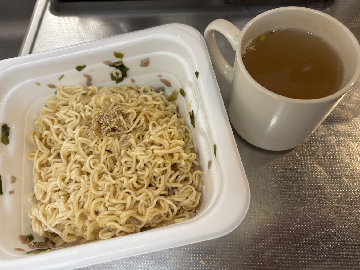 やきそば弁当　ねぎ塩味