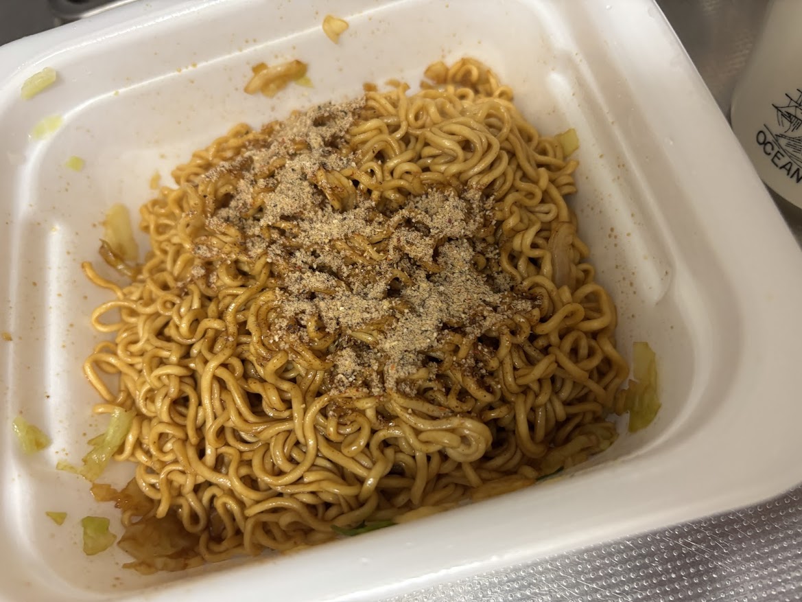 マルちゃん 焼そばバゴォーン ちょい辛(焼そば BAGOOOON ちょい辛)完成