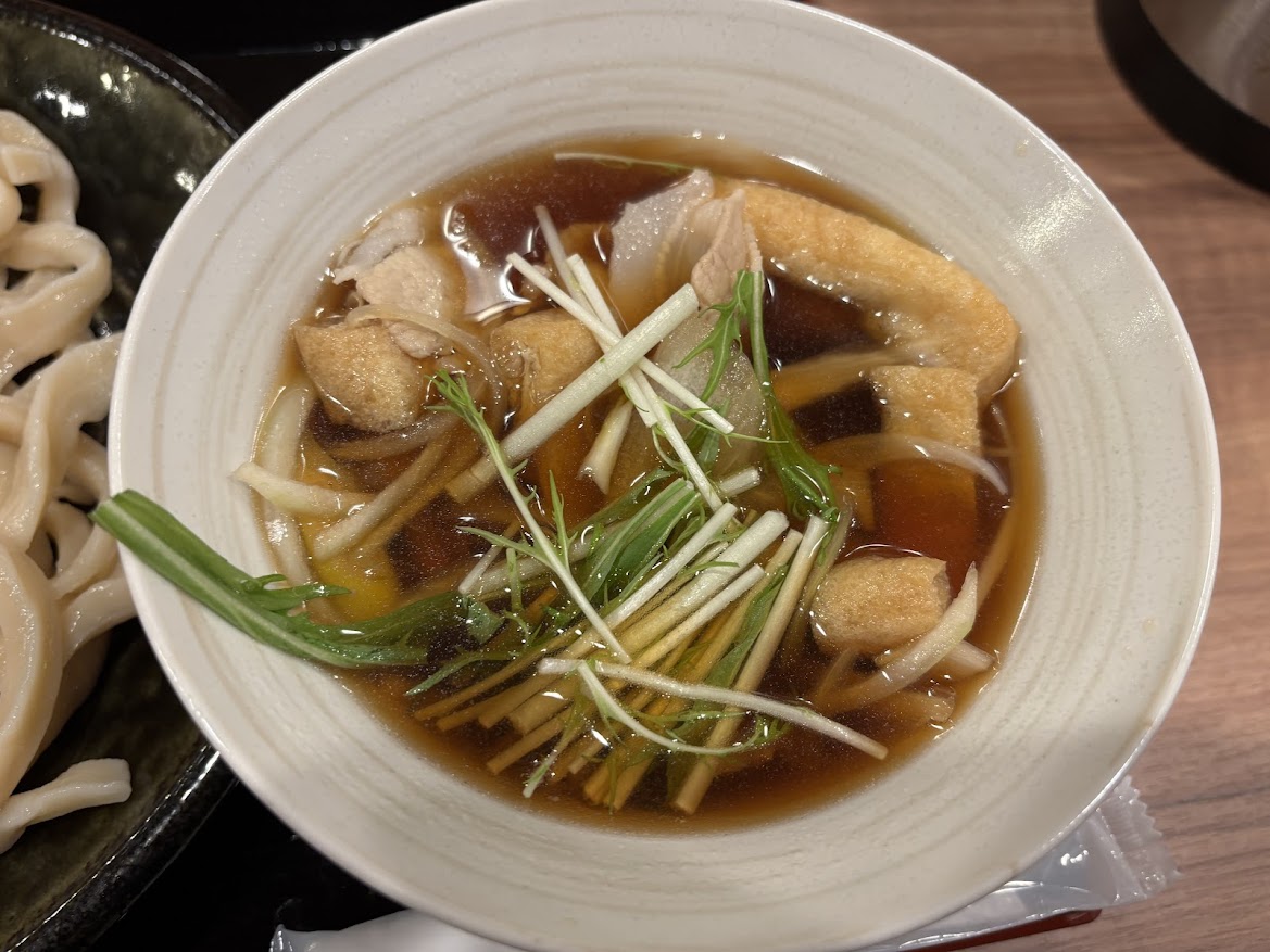 武蔵野うどんと酒 匠太で肉汁うどん 大（500g）