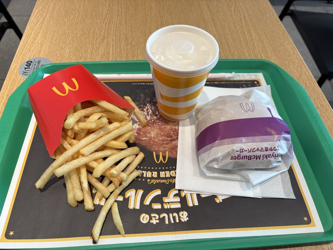 マクドナルド 蒲田東口店でひるまック てりやきマックバーガー セット、600円