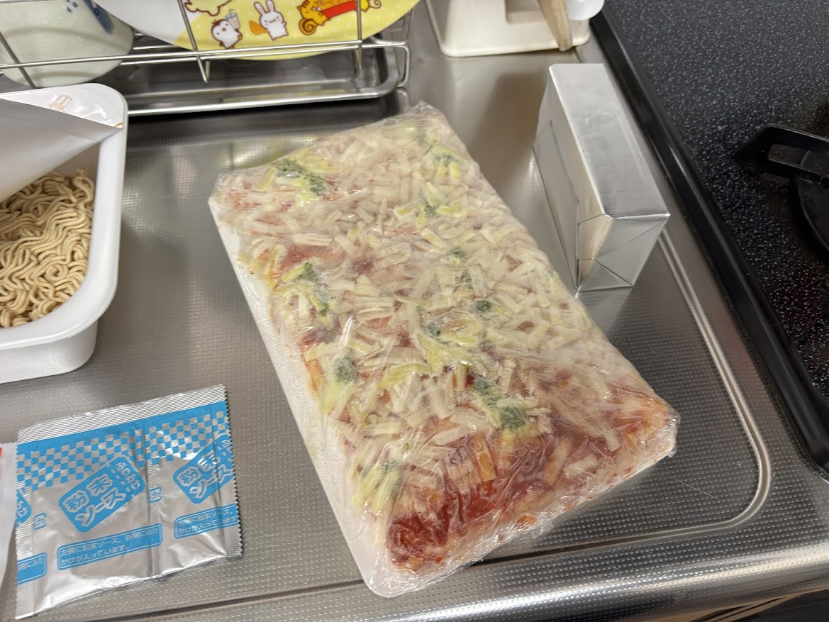シャトレーゼ そのまま焼くだけピザ マルゲリータ