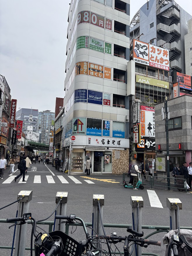 名代 富士そば 代々木店 店舗外観