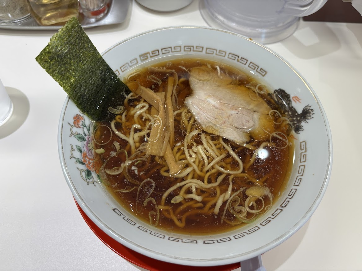 荻窪中華そば 春木屋 恵比寿店で中華そば