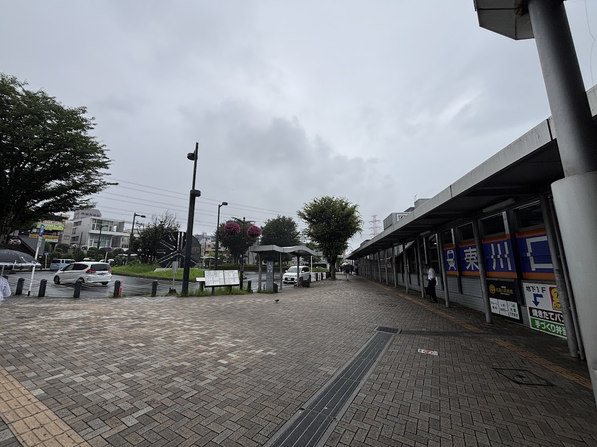 JR武蔵野線、埼玉高速鉄道 埼玉スタジアム線 東川口駅前