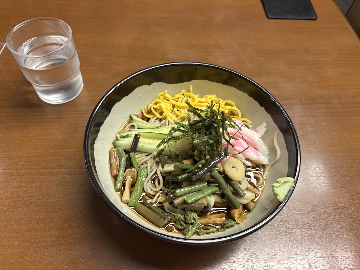 冷やし山菜そば(蕎麦)