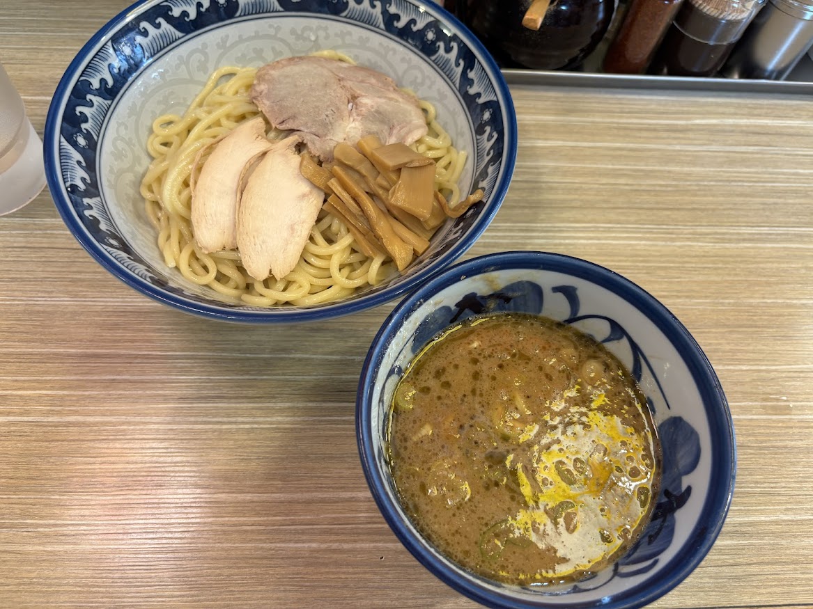 末広町・秋葉原の濃厚鶏魚介 つけ麺 油そば天想伝 楽で鶏つけ麺