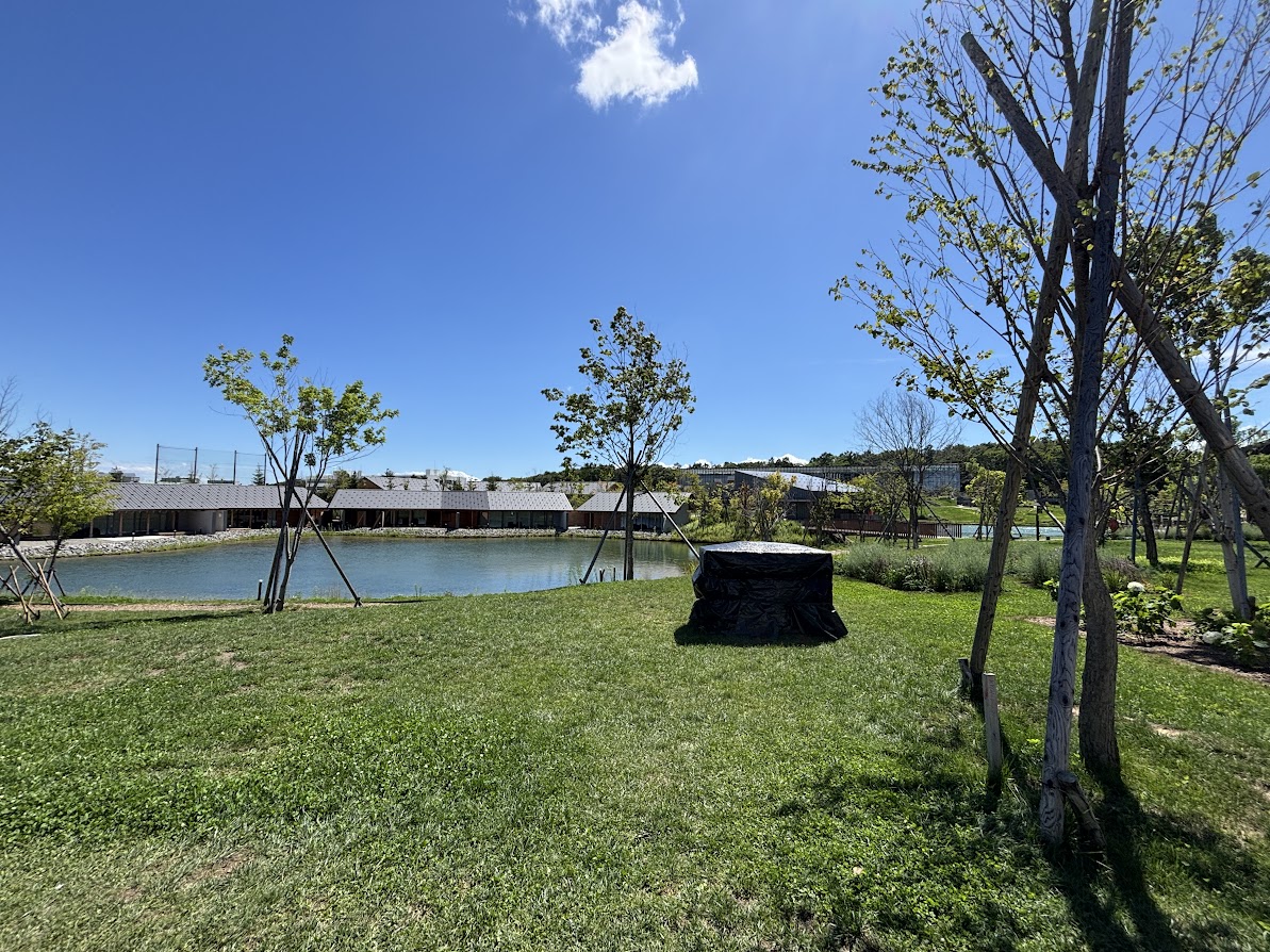 HOKKAIDO BALLPARK F VILLAGE（北海道ボールパーク Fビレッジ）内