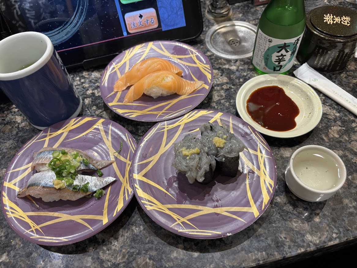 魚屋路 花小金井店 （ととやみち）で【厳選素材「夏のおすすめ」】宮城 気仙沼産 さんまの握り（秋刀魚）、瀬戸内海産 生しらす軍艦等