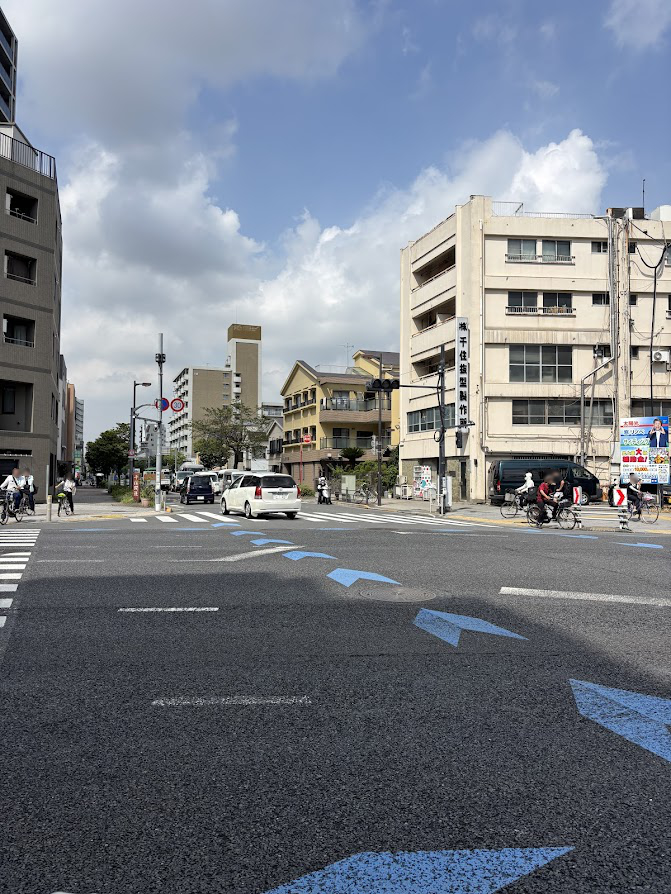 千住間道 南千住警察署入口交差点