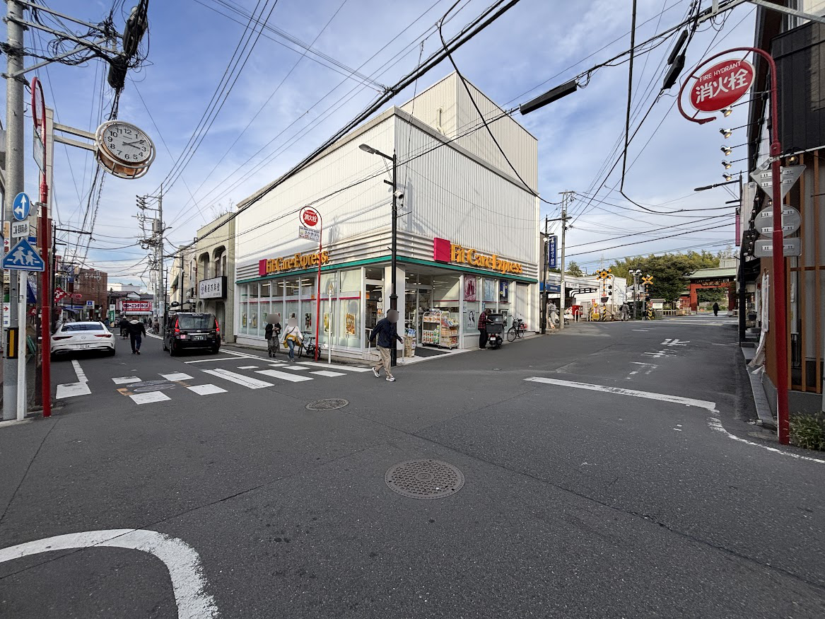 東急東横線 妙蓮寺駅前