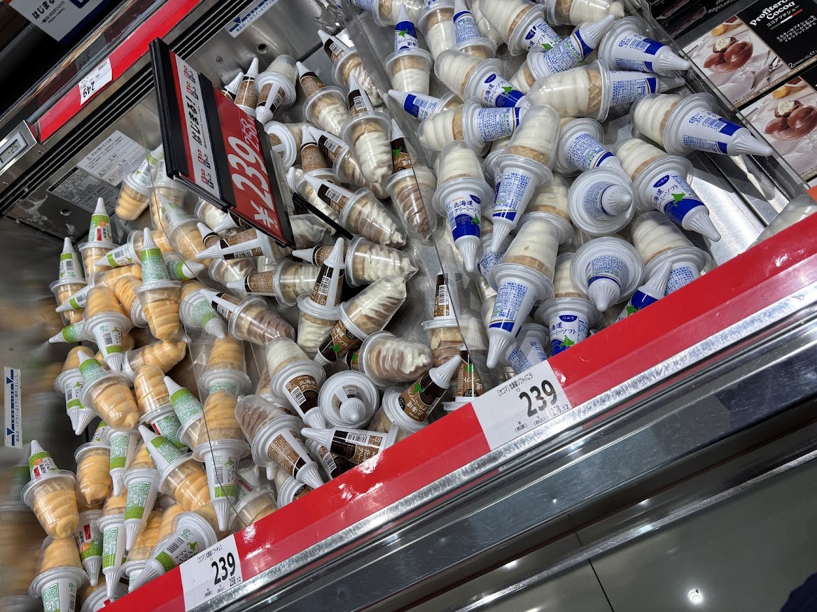 西友 滝山店にセコマのアイスが・・・