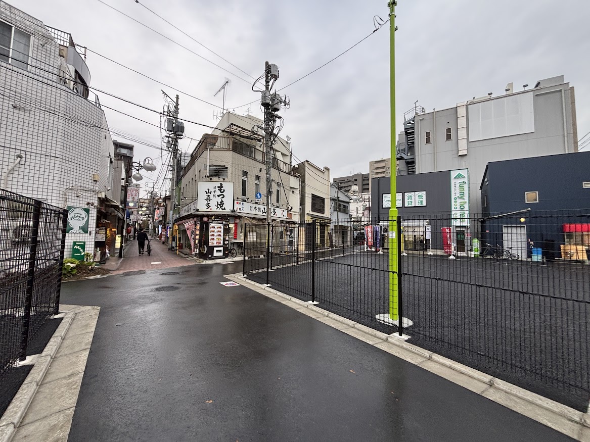 下高井戸駅北口前