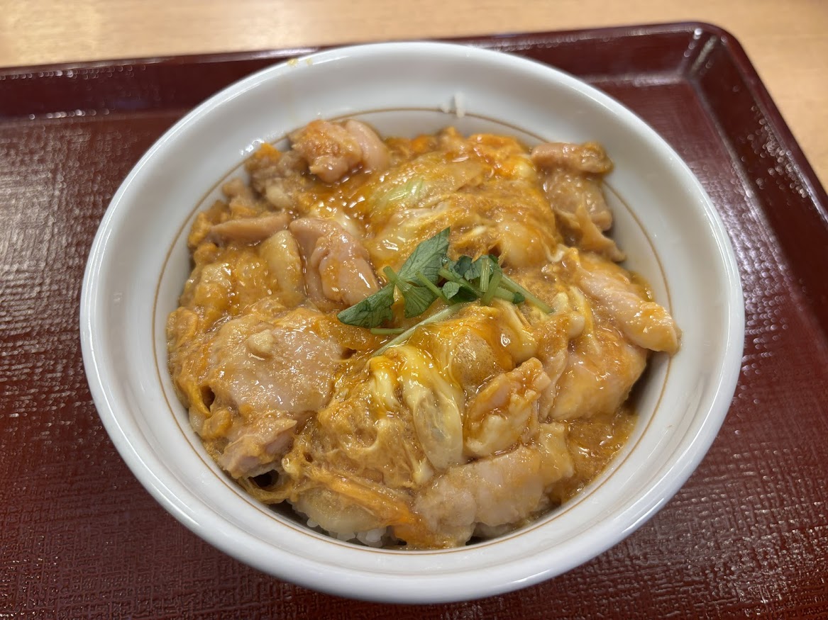 なか卯 四谷三丁目店で親子丼【20251212】
