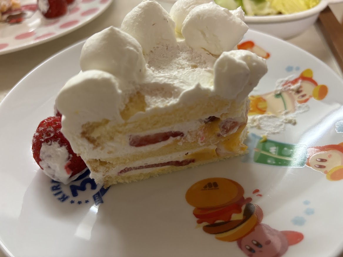 eggg Park（えぐぅ パーク）で買ってきたクリスマスケーキ2025
