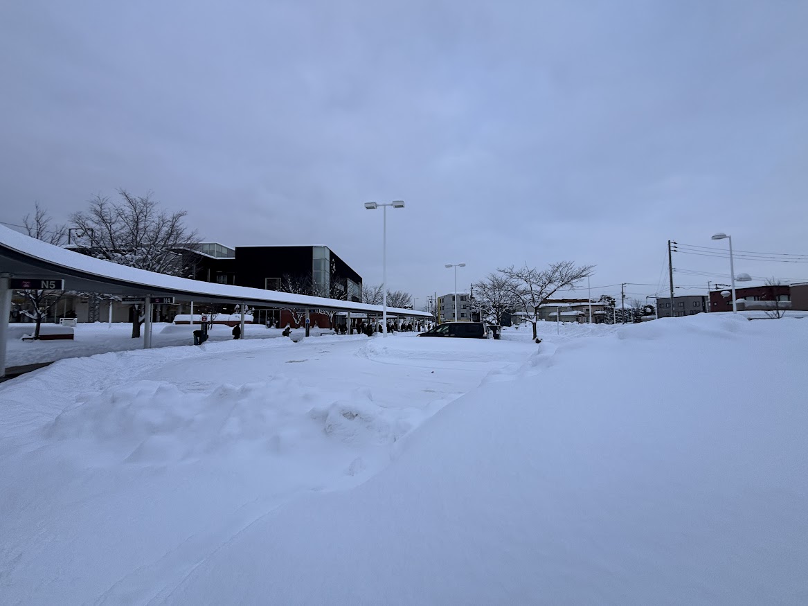 JR函館本線・千歳線 白石駅 北口前