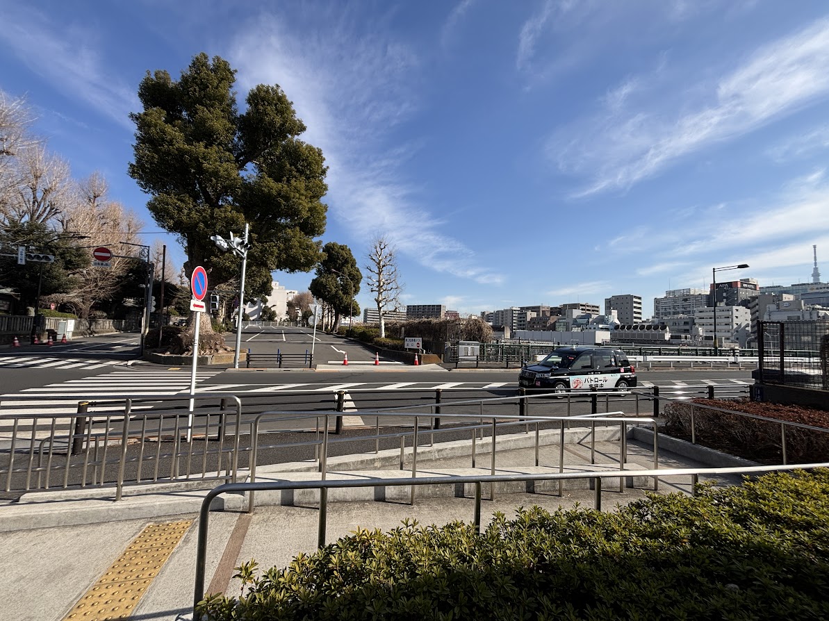 上野公園の団体バス乗り場・駐車場