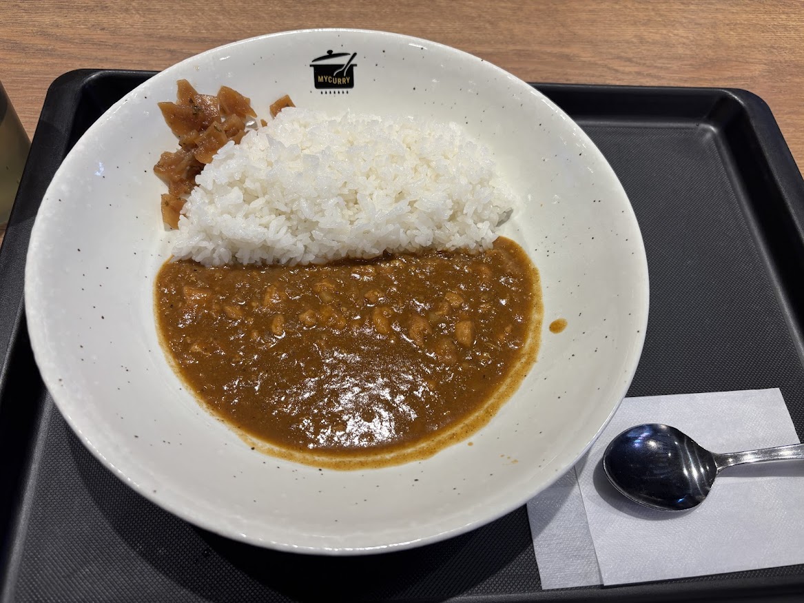 松屋 用賀店（マイカリー食堂併設）でマイカリー食堂メニューのスパイシーチキンキーマカレークーポン割引（並盛）／4辛（激辛）