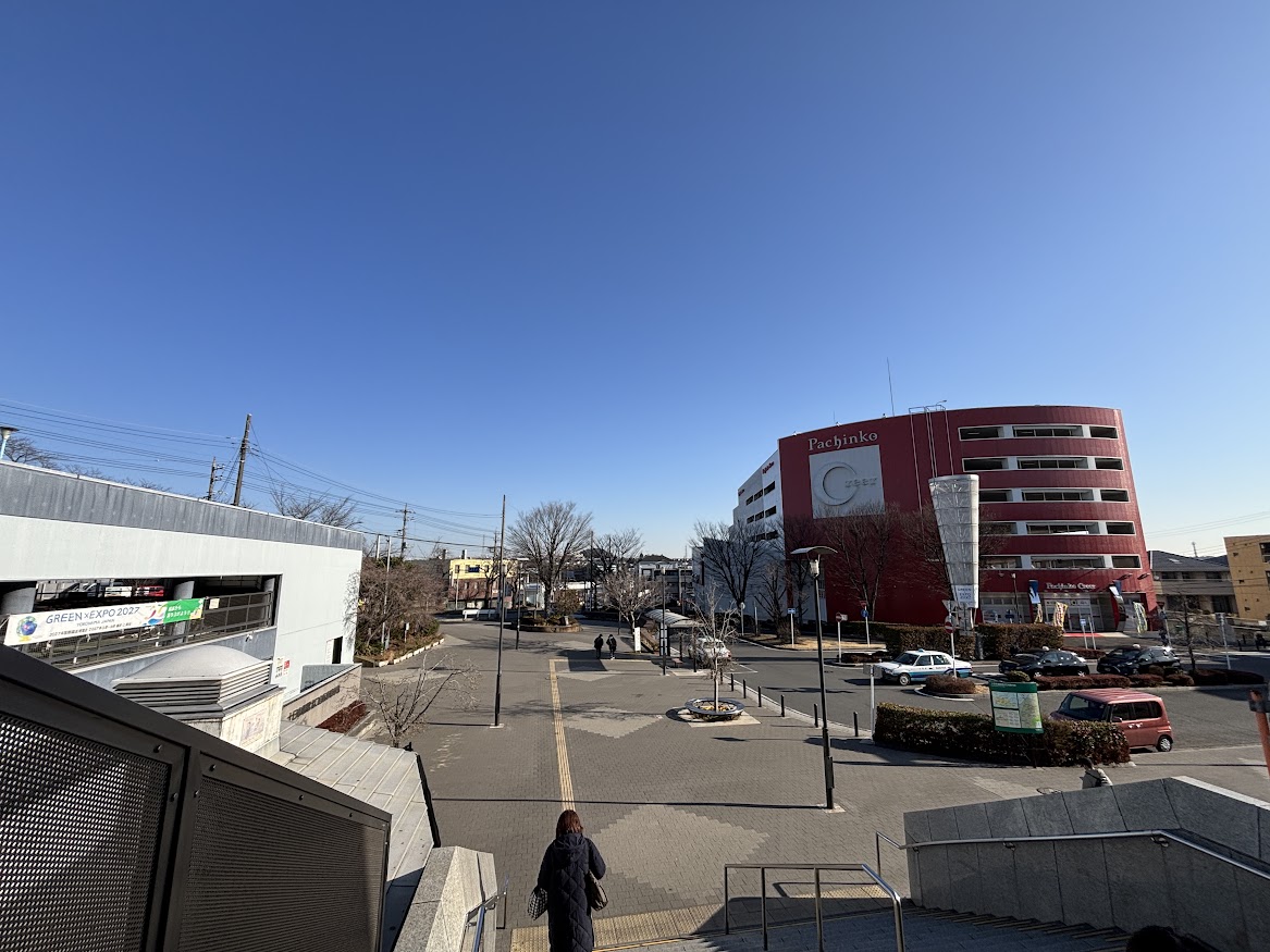 JR横浜線 十日市場駅前北口
