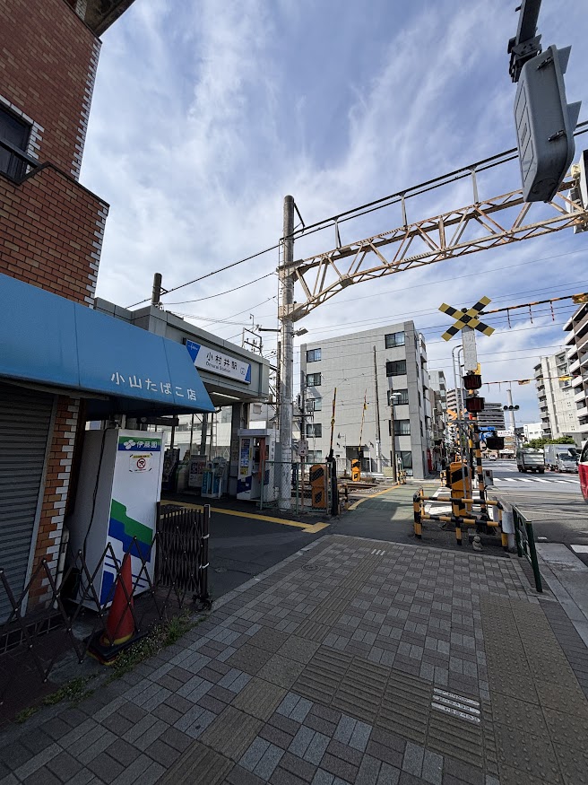 東武亀戸線 小村井駅（おむらいえき）前