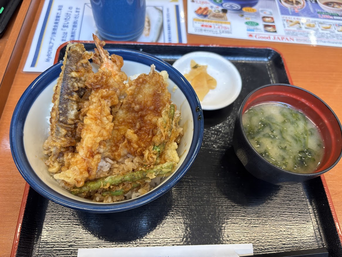 天丼てんや 三軒茶屋店で元祖てんやの天丼と店舗限定三重県産あおさのみそ汁